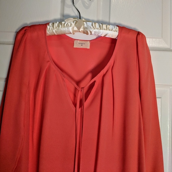 Everly pink blouse size S - Picture 2 of 5